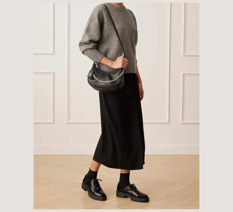 Stuart Weitzman HANDBAGS-CHANGE LOCATION