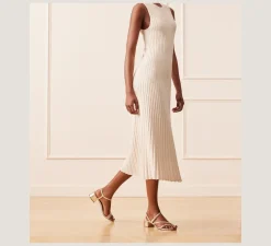 Stuart Weitzman Flat & Low Heel Sandals|Trending: Block Heels-CHANGE LOCATION