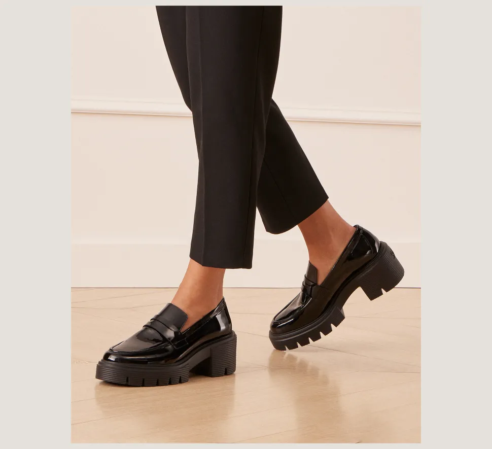Stuart Weitzman The SW Extended Sizes Collection|Flats & Loafers-CHANGE LOCATION